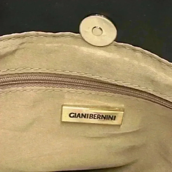 Giana Bernini Black Turnlock Glaze Handbag/Purse/Satchel/Shoulder Bag NWT! - Picture 6 of 9